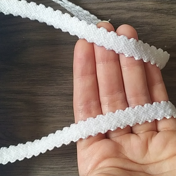 La Vie en Rose 💙 White & Blue 🤍 Lace Pushup Bra 34A - Picture 6 of 10